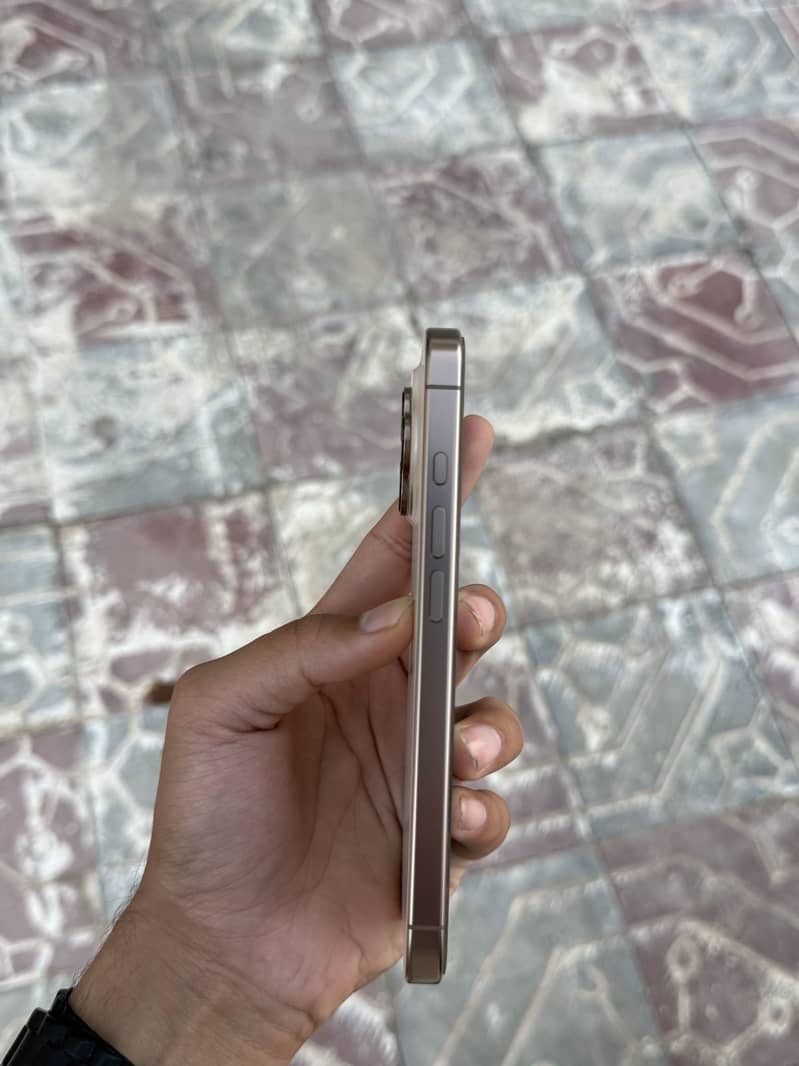 IPHONE 16 PRO JV.  Location : saddar Rawalpindi 3