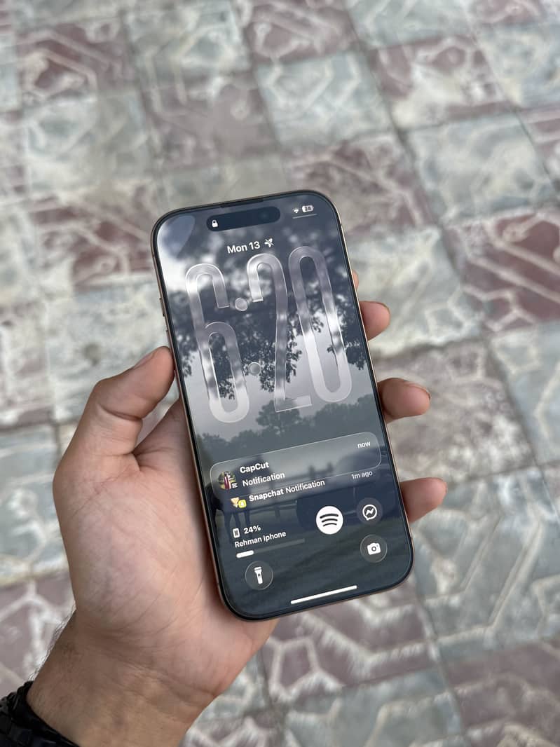 IPHONE 16 PRO JV.  Location : saddar Rawalpindi 6
