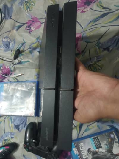 ps4 fat  for sale in good condition