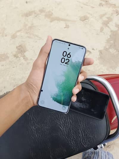 Samsung Mobile S22 Plus