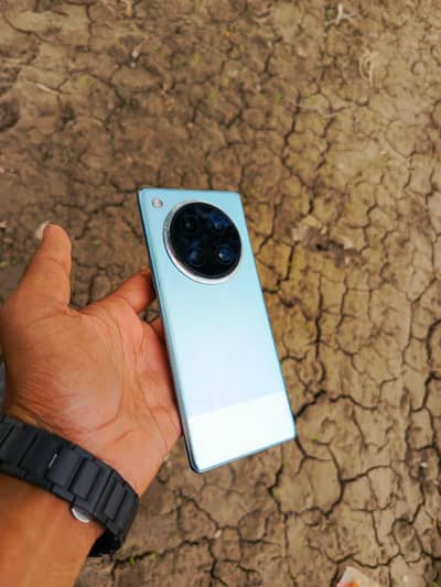 Infinix Zero 40