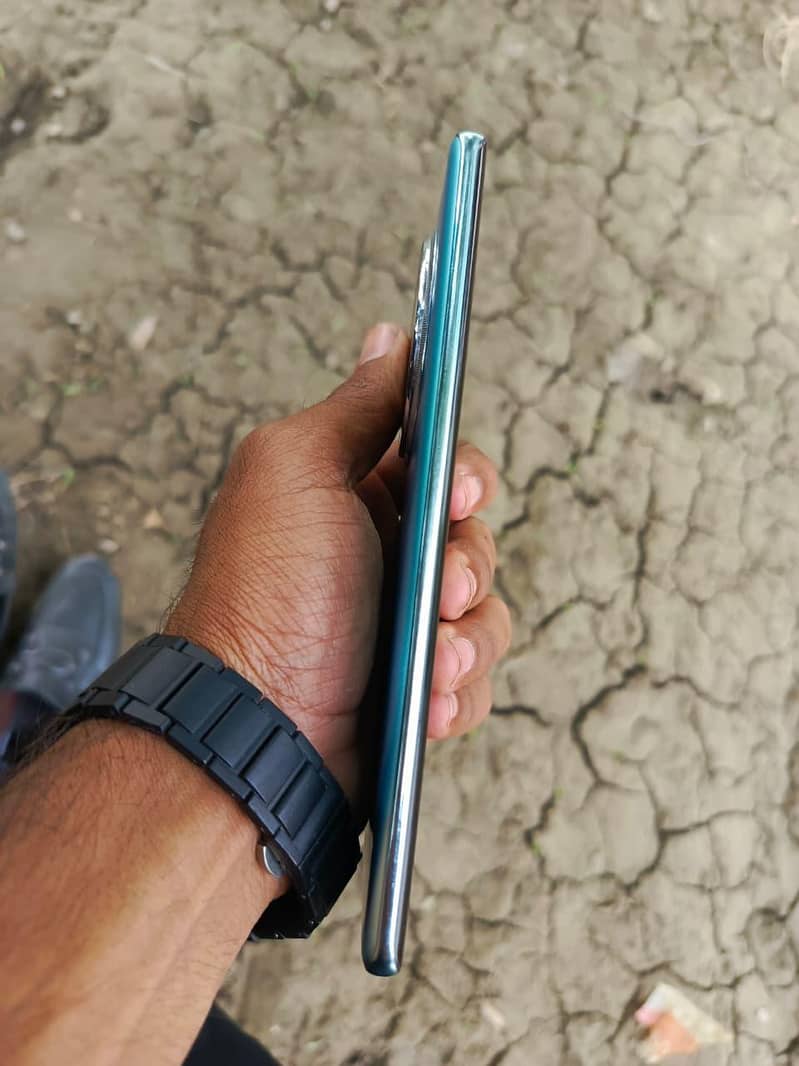 Infinix Zero 40 3