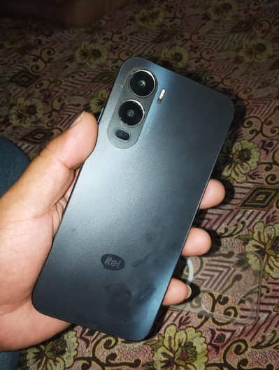 Itel City 200