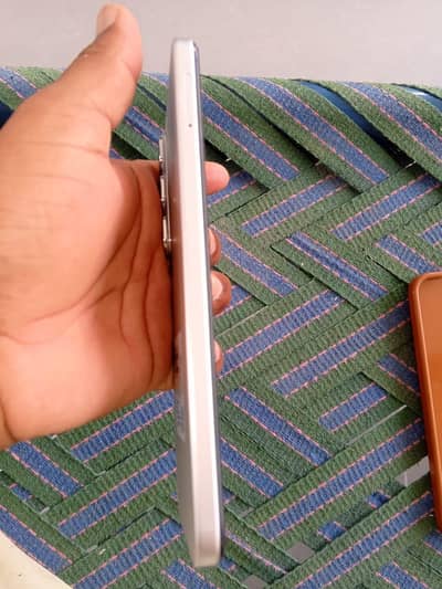 infinix 60i 8+5 Gb 256