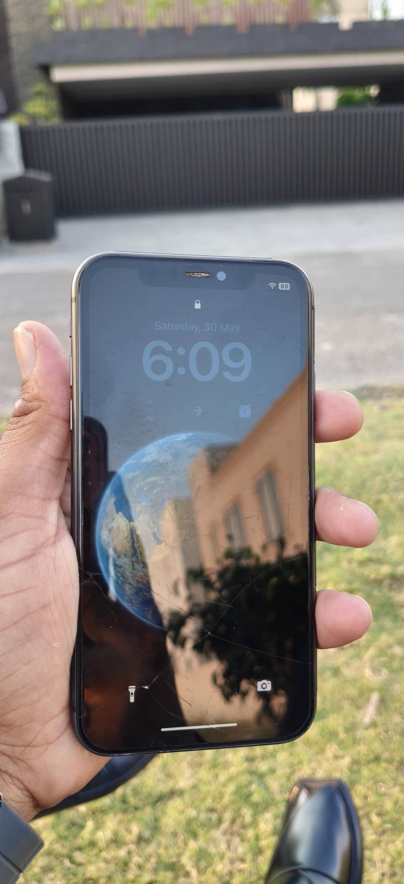 Apple iPhone 11 0