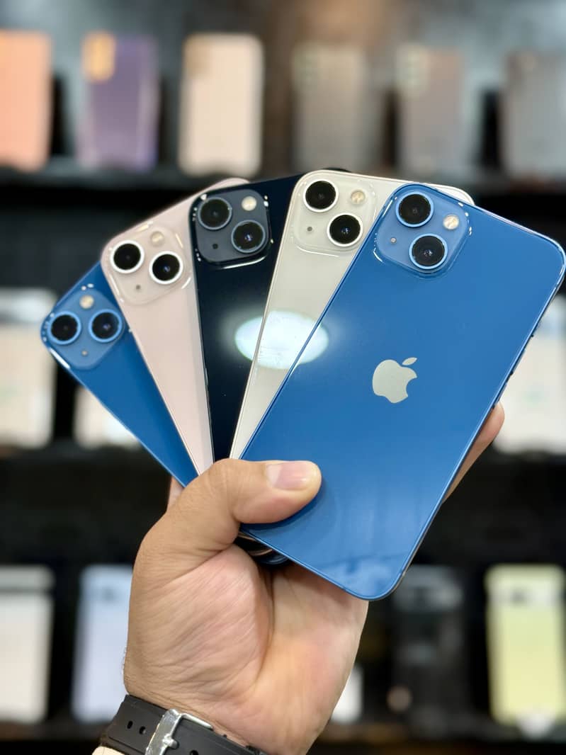Apple iPhone 13 1