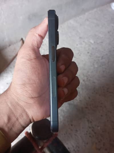 Apple iPhone 15 Pro