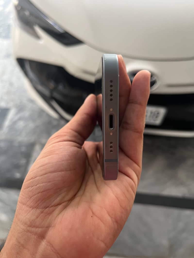 iPhone 14jv 5