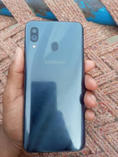 Samsung Mobile A30