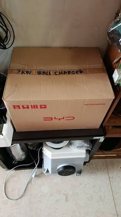 BYD 7KW Charger