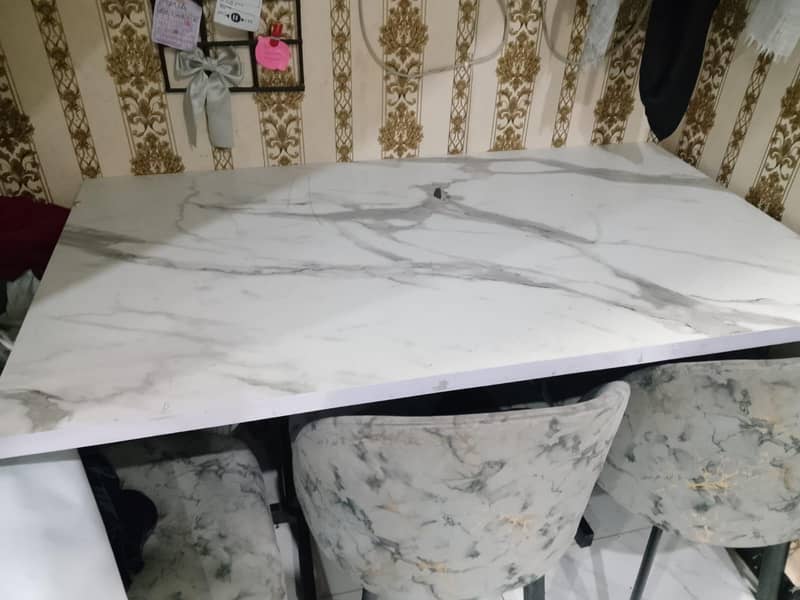 dining tabel 1