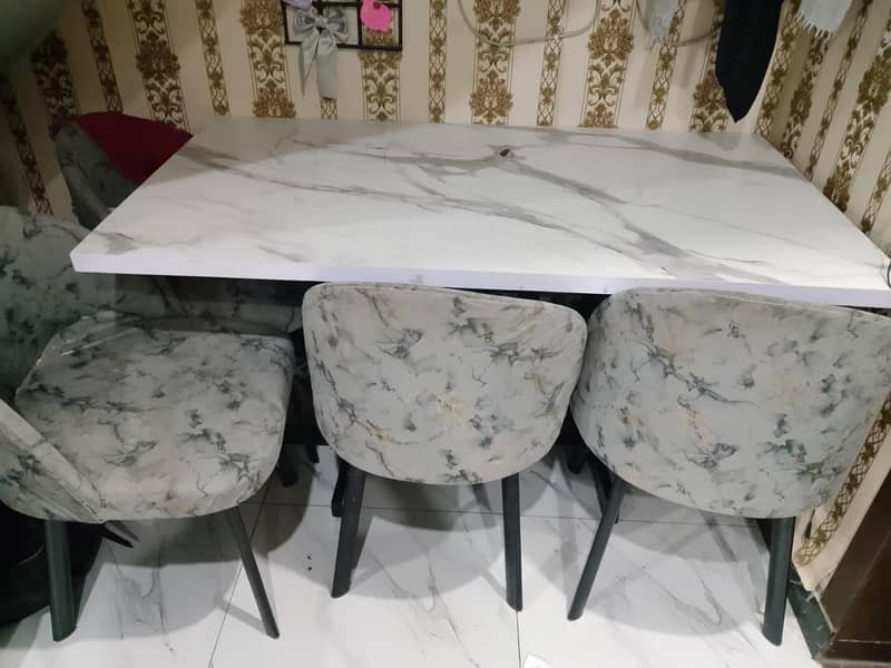 dining tabel 2