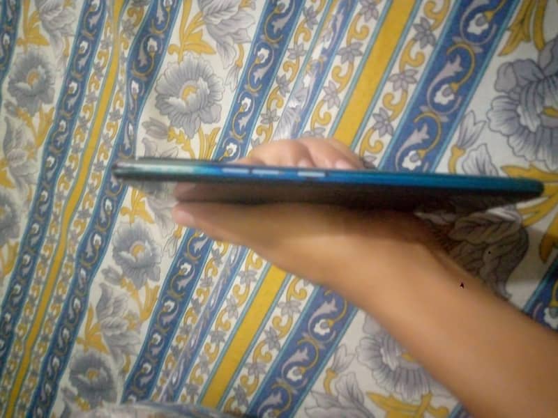 Tecno Spark 4 1