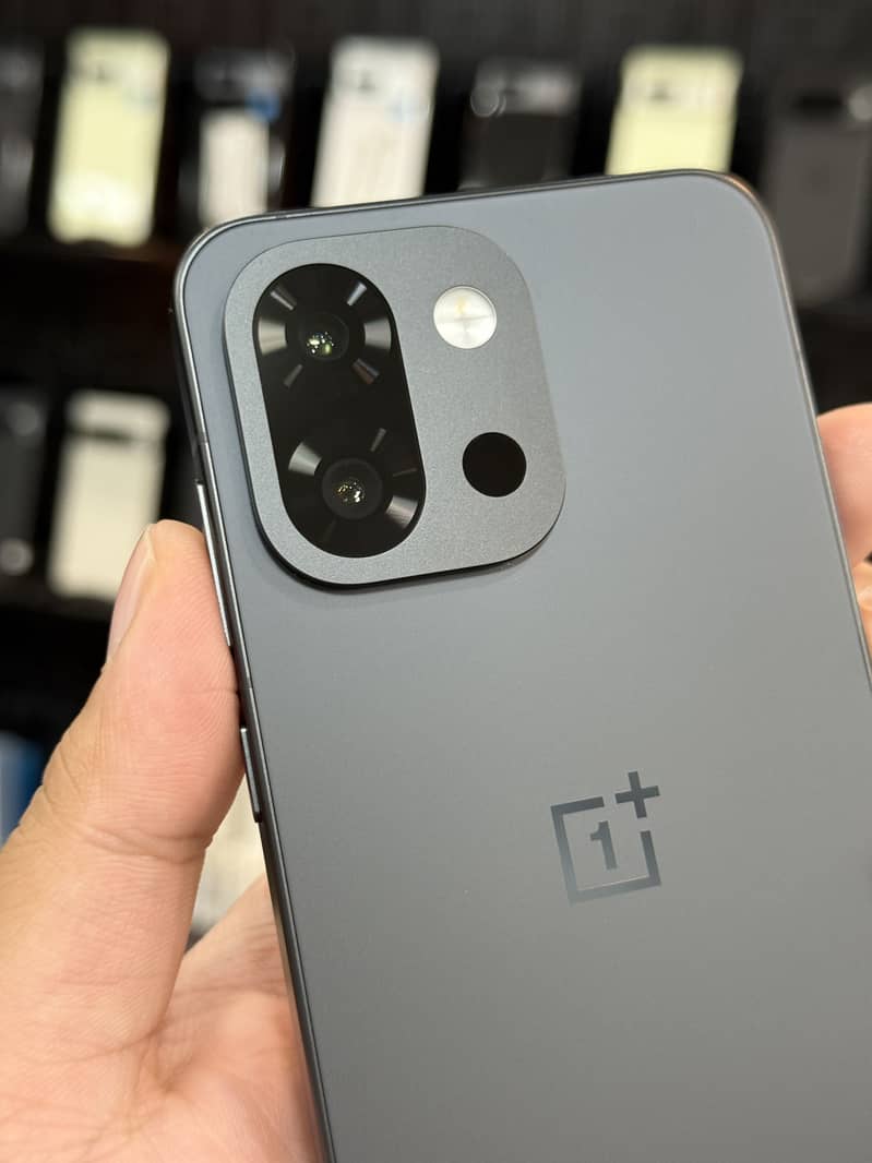 One Plus 13T 3