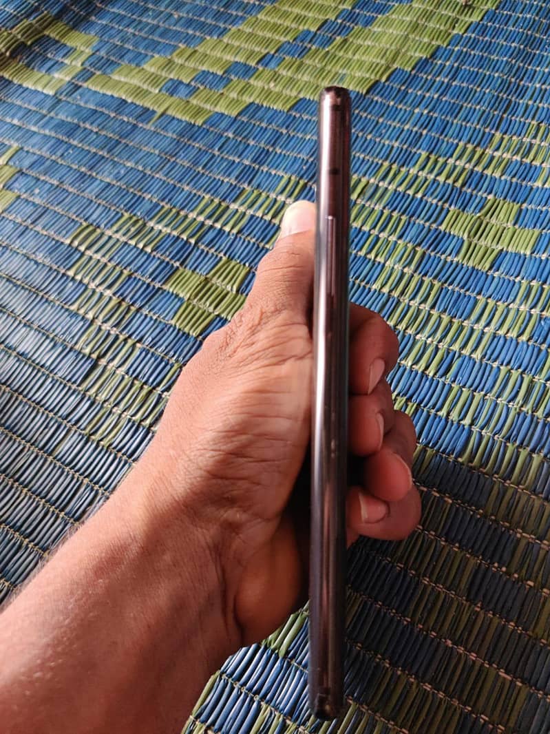 One Plus 7 Pro 1
