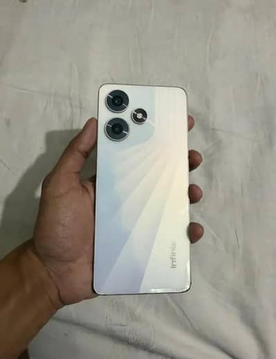 Infinix Hot 30