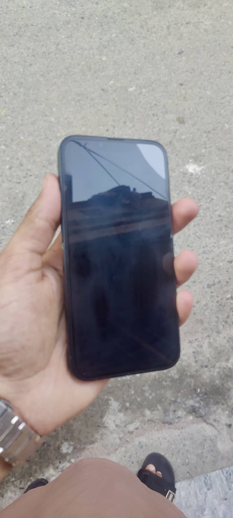 Apple iPhone 13 0