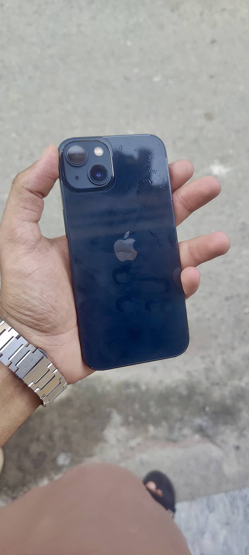 Apple iPhone 13 5