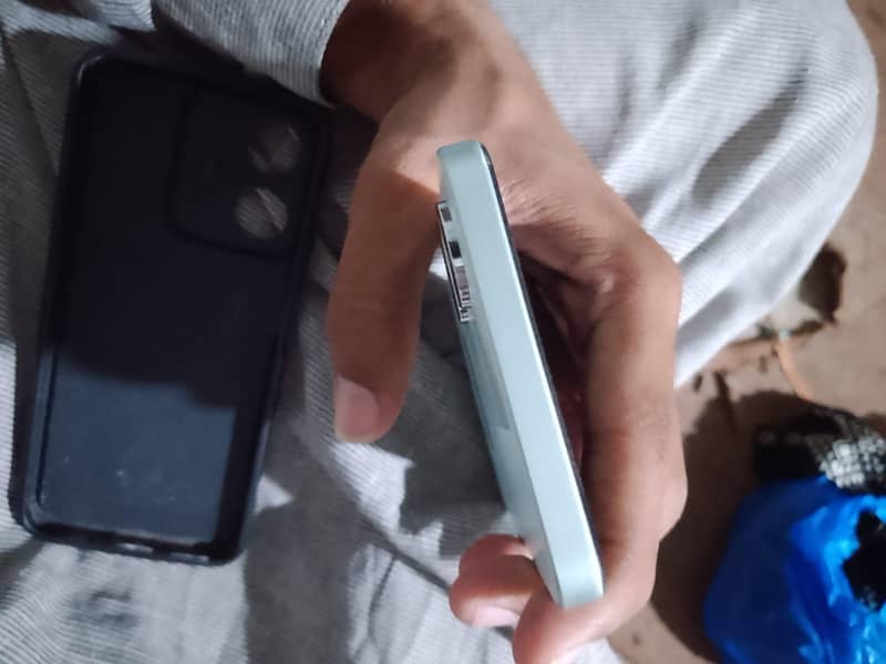 Realme Note 60x 1