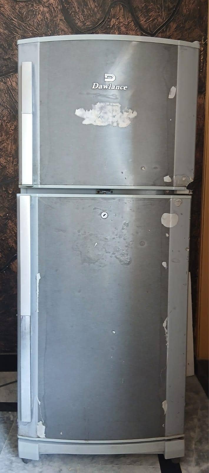 Dawlance Refrigerator 0