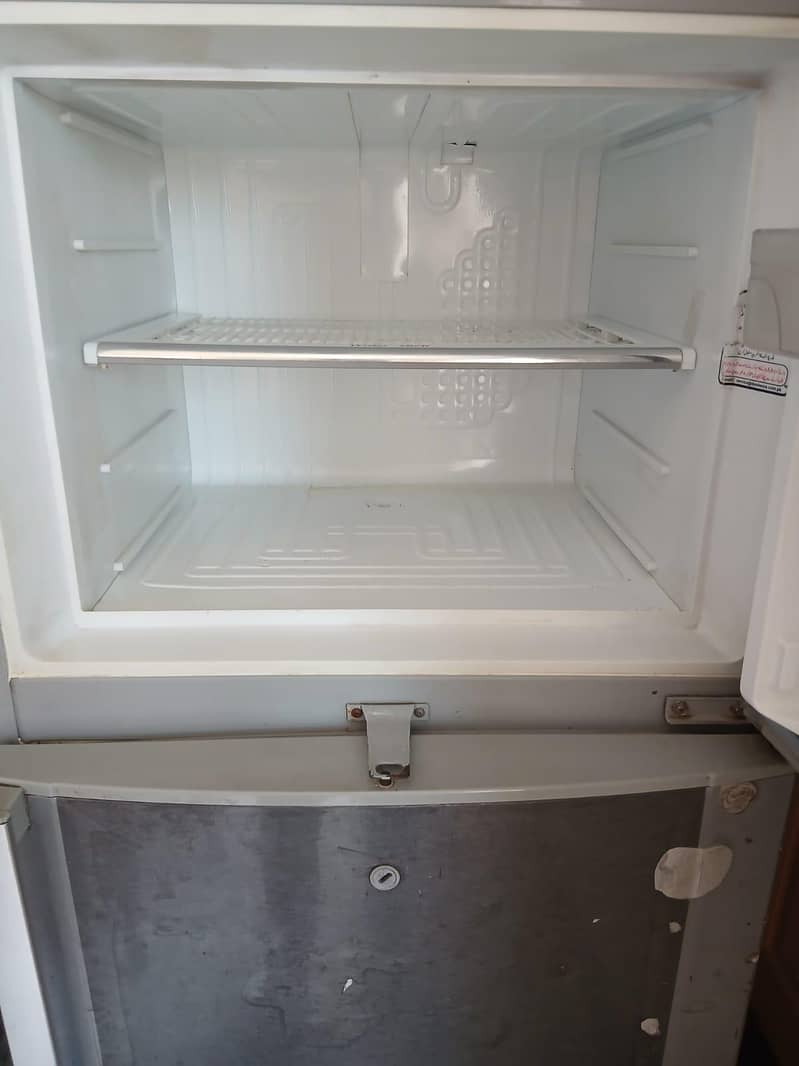 Dawlance Refrigerator 1