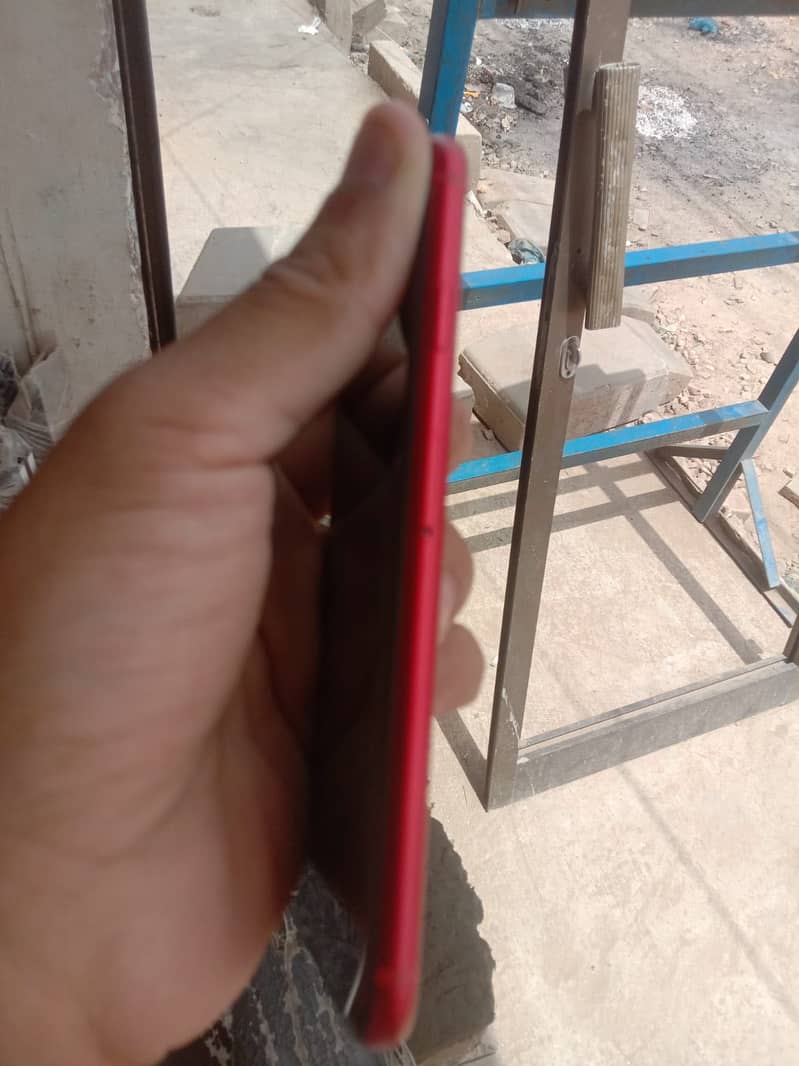 iPhone 8 PTA approved 4