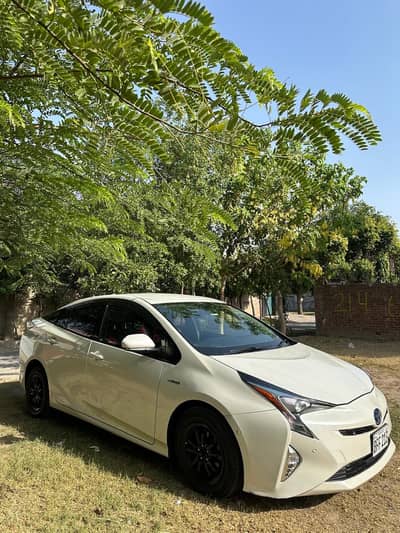 Toyota Prius 2018