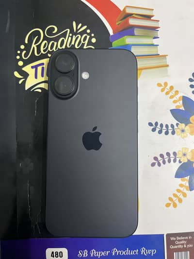 Apple iPhone 16