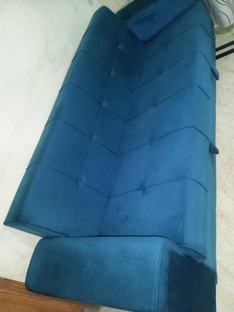 good condition Sofa & Sity 1
