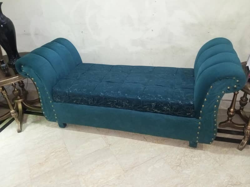 good condition Sofa & Sity 2