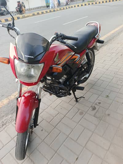 Honda pridar 100 cc  03367994125