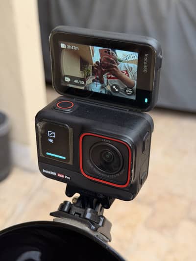 Insta360 Ace Pro 1