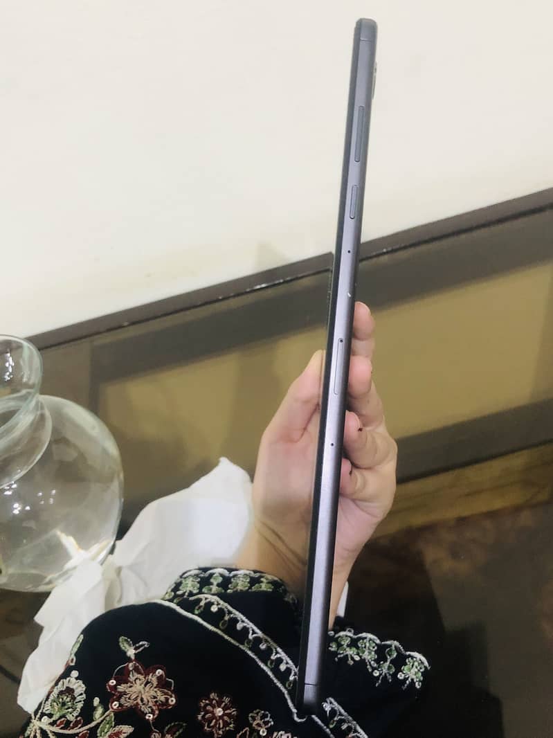 Tablet 4
