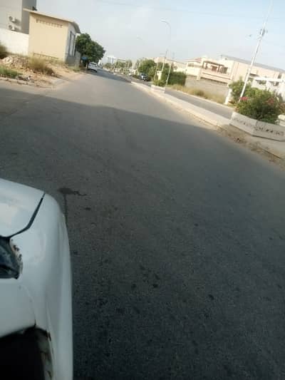 Plot for Sale 500 Square Yards In Dha Phase 8 Zone C