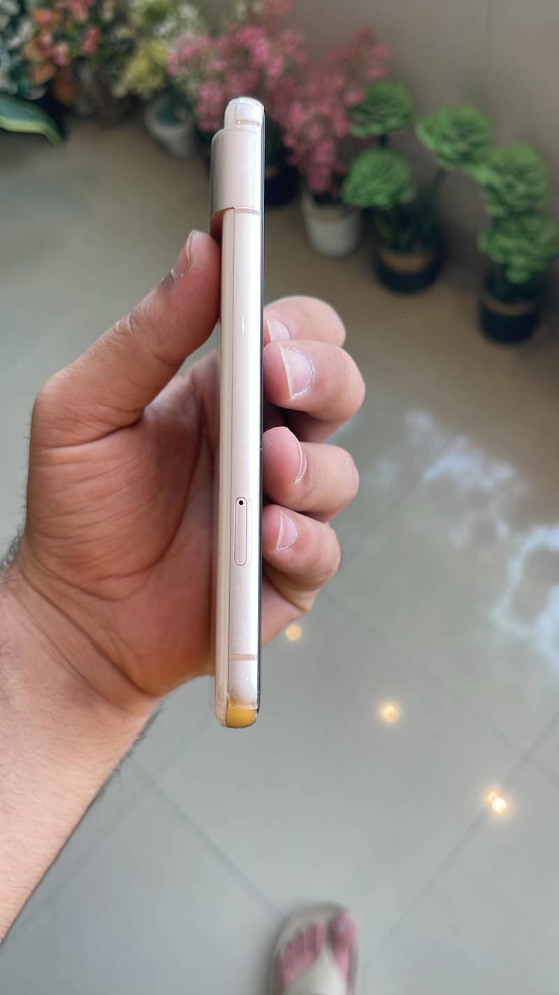 Google Pixel 8 3