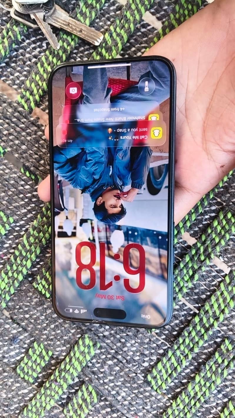 iPhone 15 pro max 2