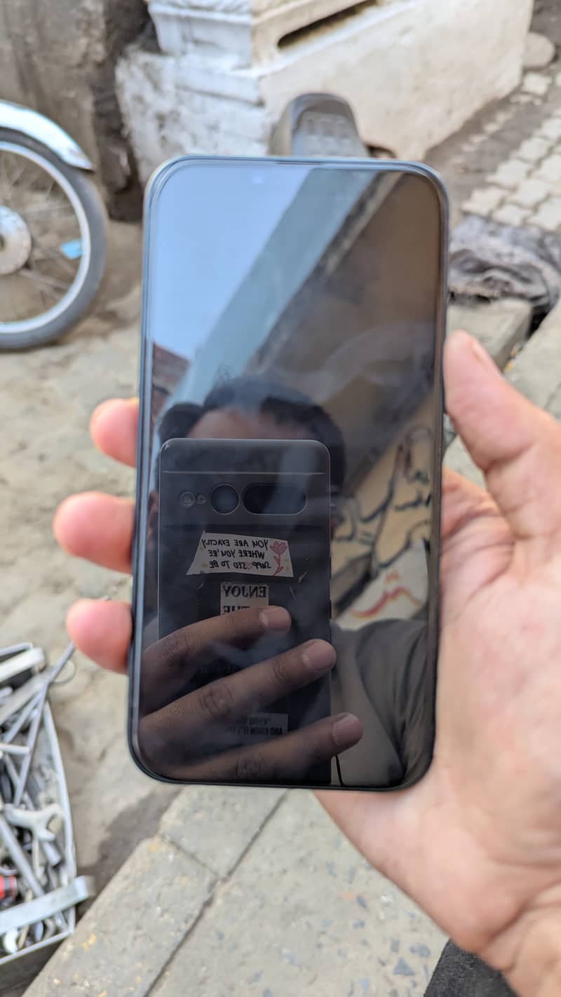Apple iPhone 14 0