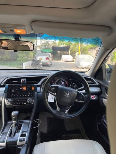 Honda Civic Oriel 2017