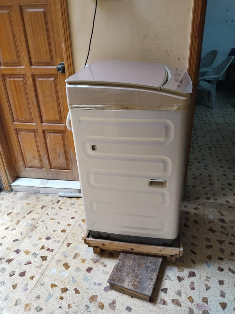 DOWLANCED AUTOMATIC WASHING MACHINE 5