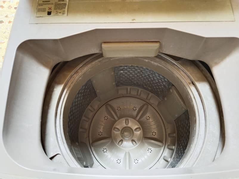 DOWLANCED AUTOMATIC WASHING MACHINE 7