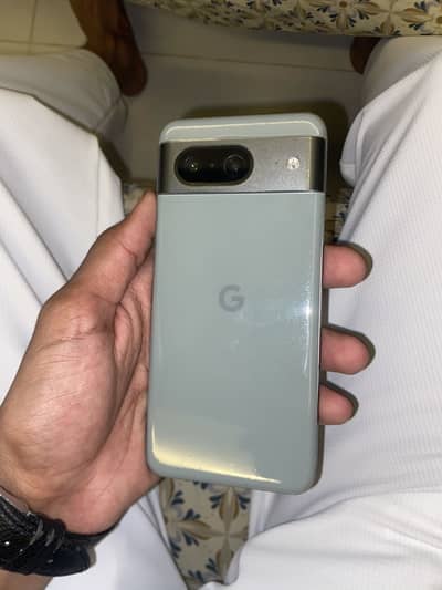 Google pixel 8