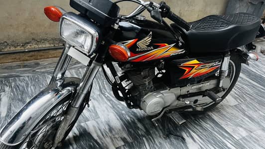Honda CG 125 Black