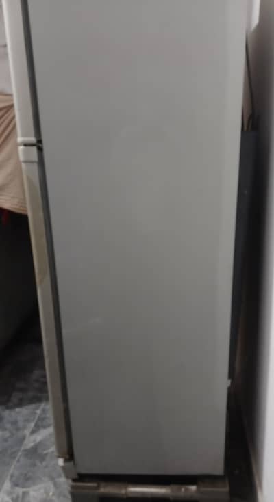DAWLANCE Refrigerator