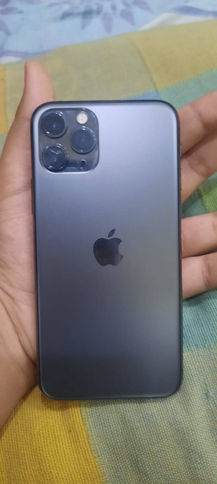 Apple iPhone 11 Pro 6