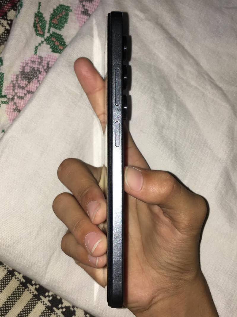 Itel P70. All ok all accessory 4+4 -128 1