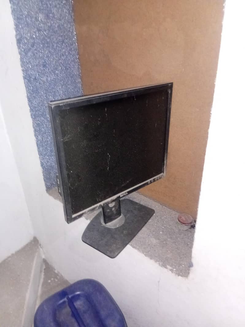 Computer LCD 0