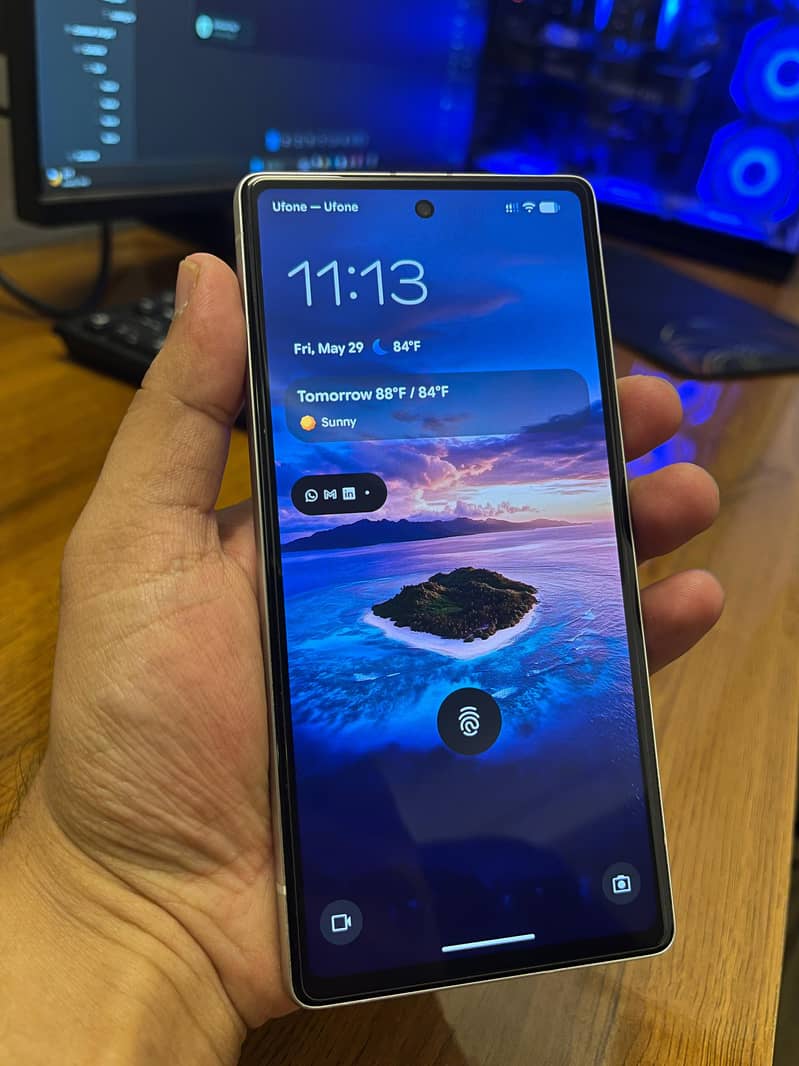 Google Pixel 7a 3