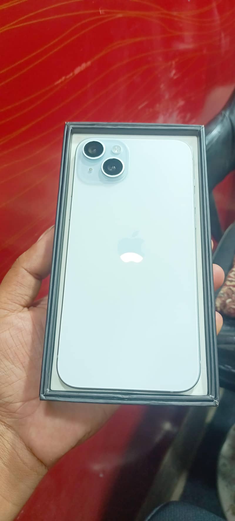 Apple iPhone 15 plus 1