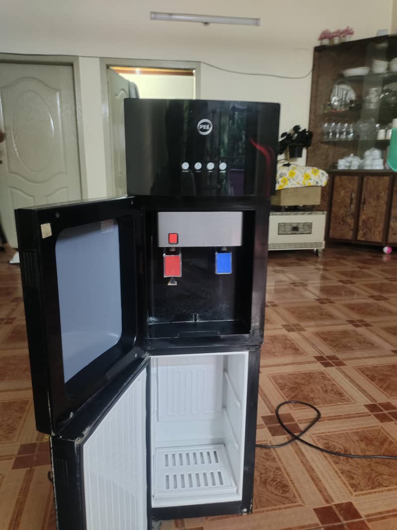PEL Dispenser 1