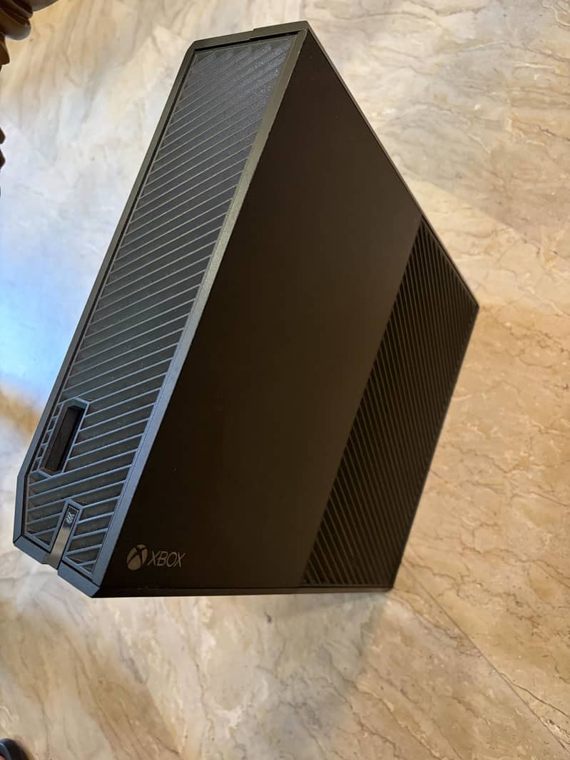 Xbox One 4